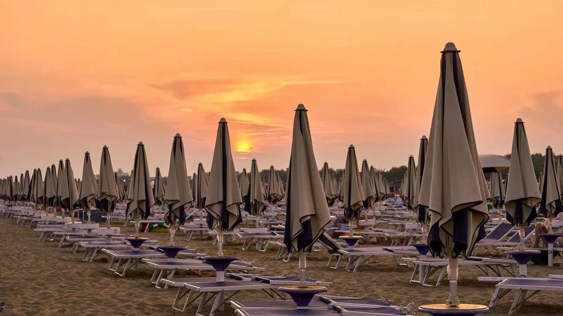 Apartment Colourful Flat Next To The Beach - Beahost Rentals Bibione